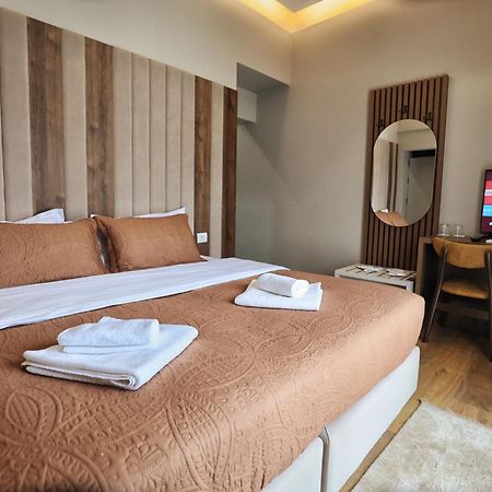 Vila Casablanca - Boutique Hotel & Restaurant Шкодер Екстер'єр фото
