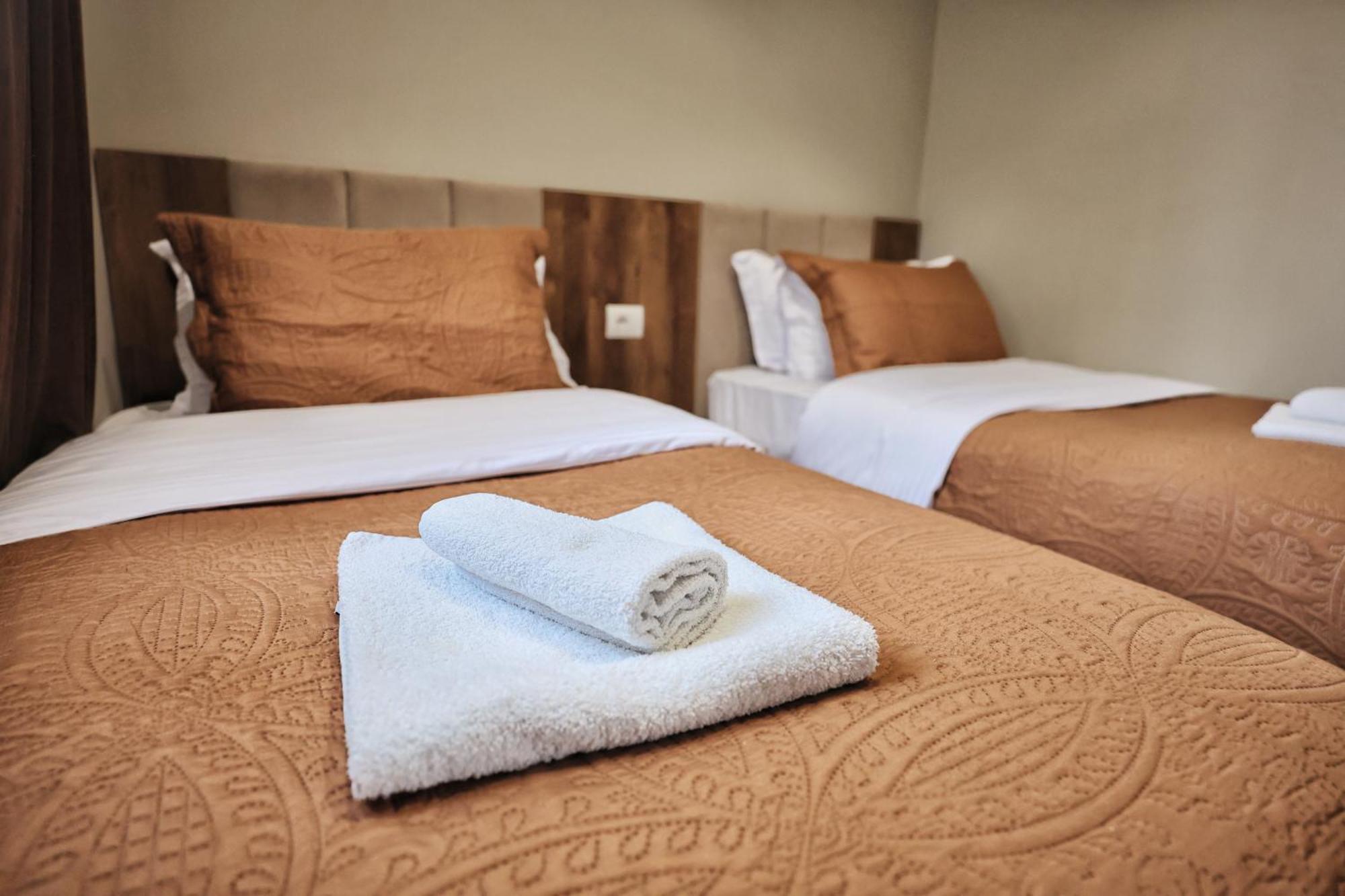 Vila Casablanca - Boutique Hotel & Restaurant Шкодер Екстер'єр фото