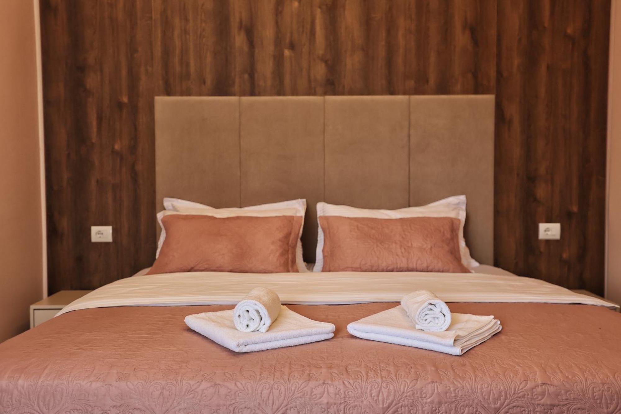 Vila Casablanca - Boutique Hotel & Restaurant Шкодер Екстер'єр фото