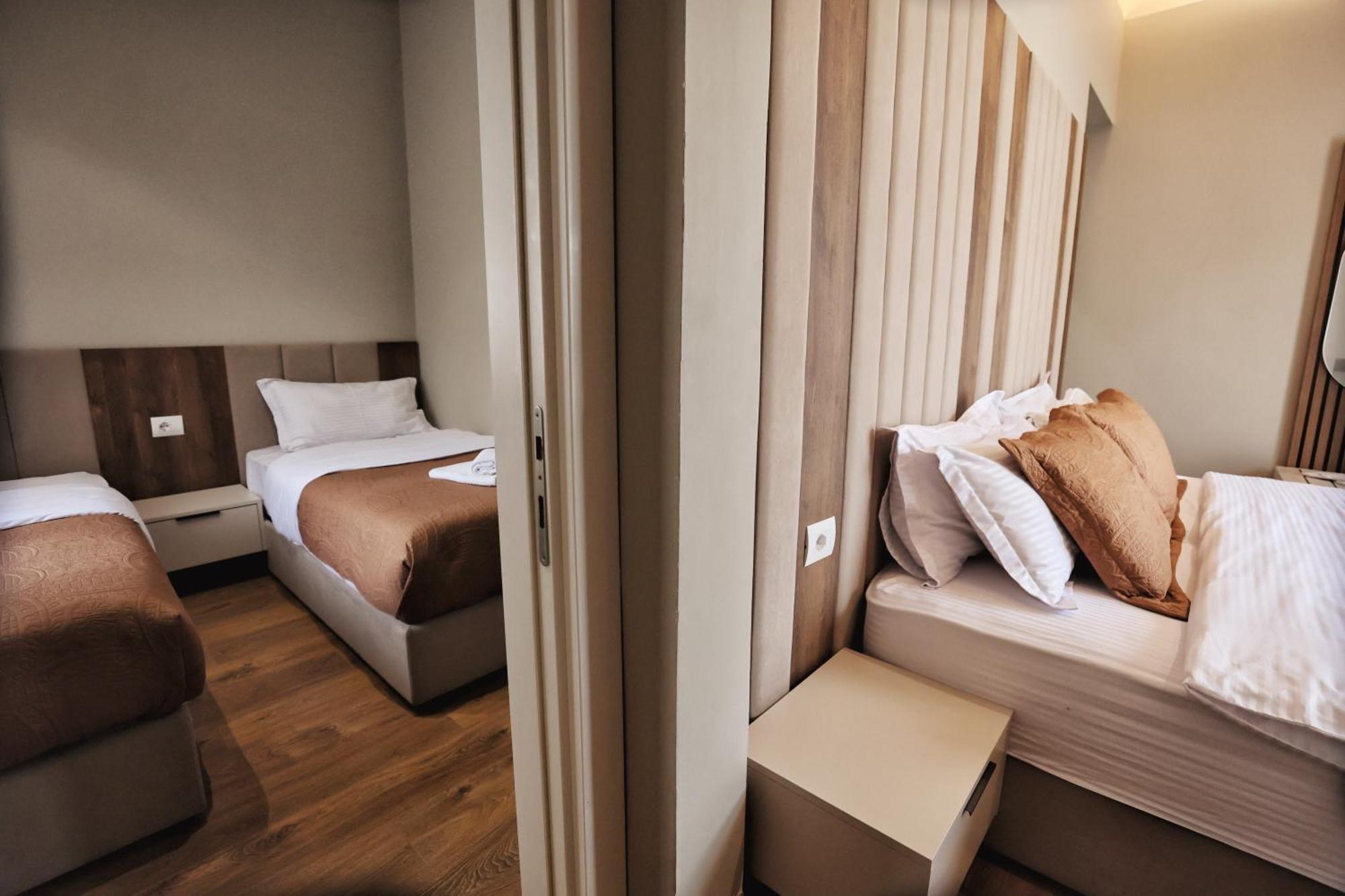 Vila Casablanca - Boutique Hotel & Restaurant Шкодер Екстер'єр фото