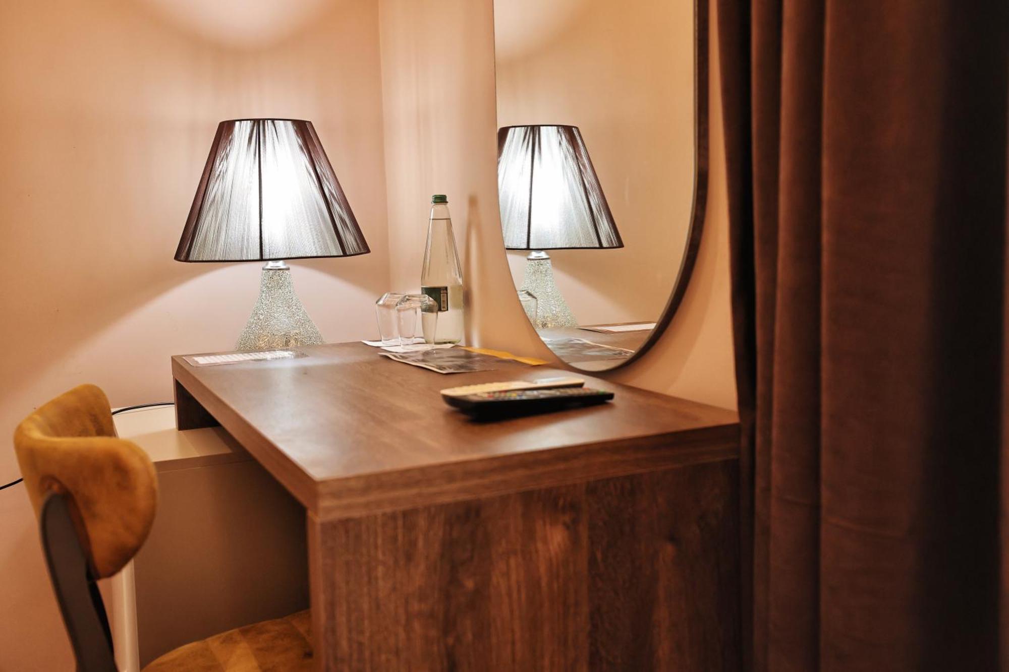Vila Casablanca - Boutique Hotel & Restaurant Шкодер Екстер'єр фото