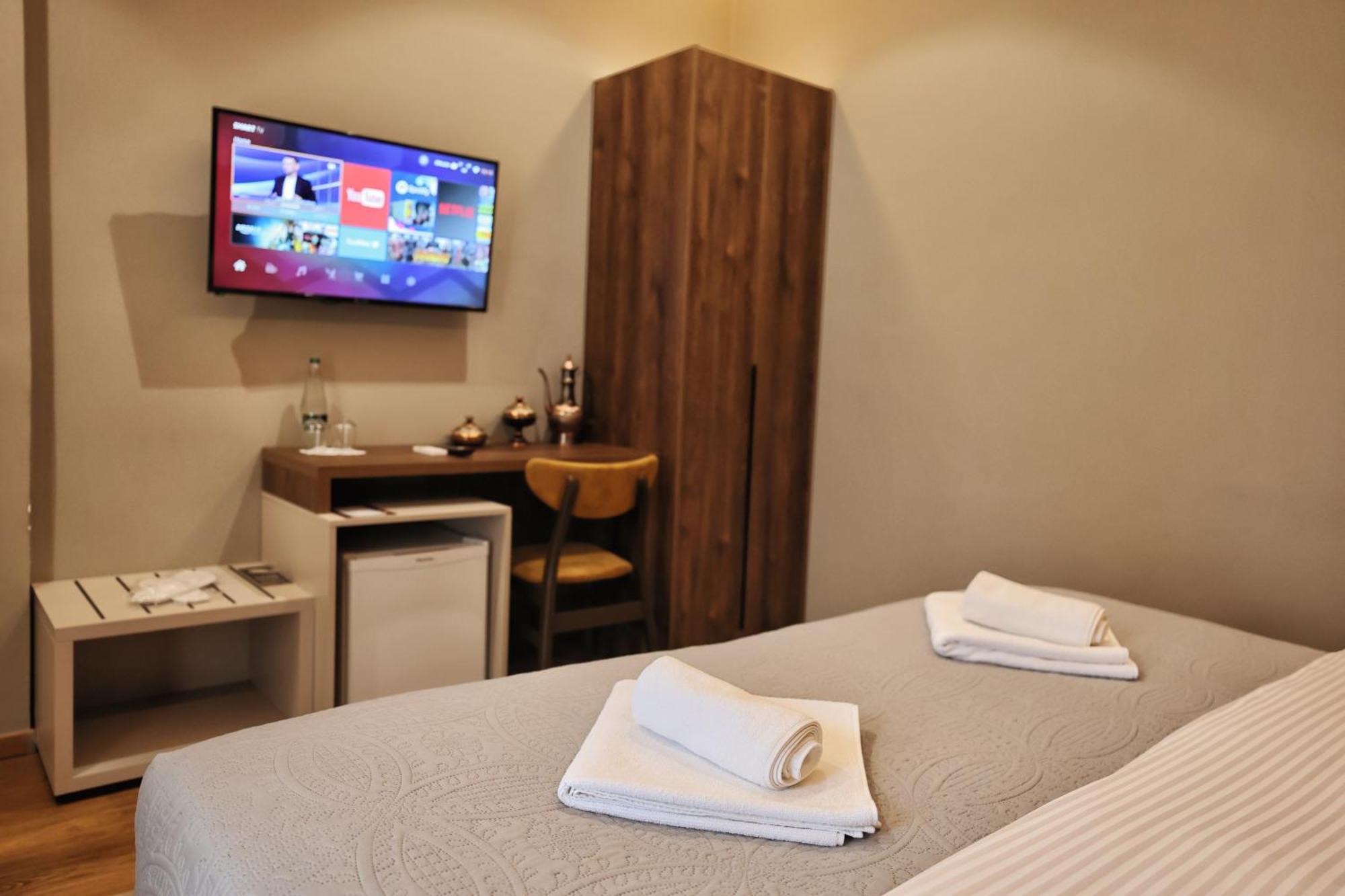 Vila Casablanca - Boutique Hotel & Restaurant Шкодер Екстер'єр фото
