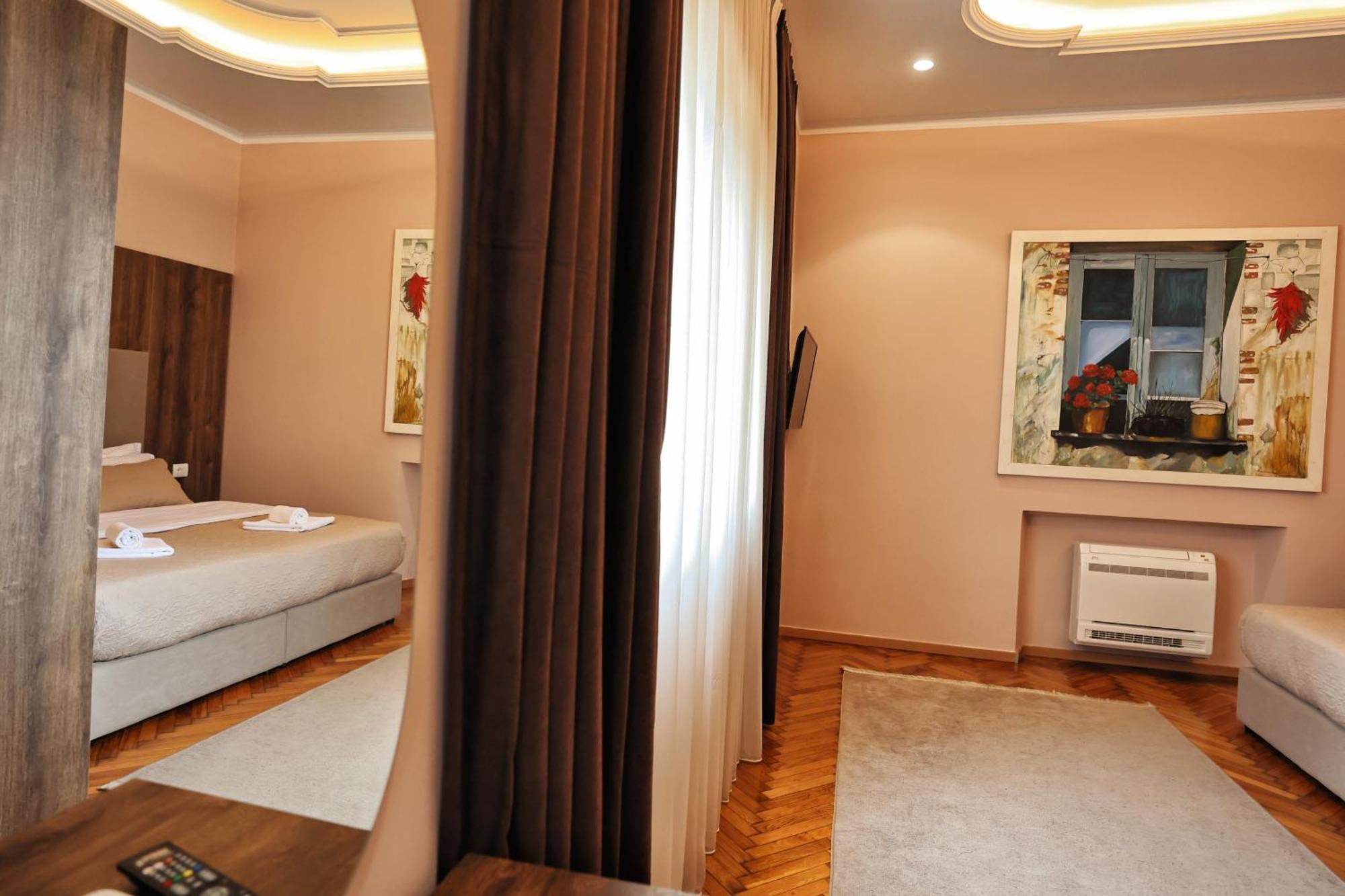 Vila Casablanca - Boutique Hotel & Restaurant Шкодер Екстер'єр фото