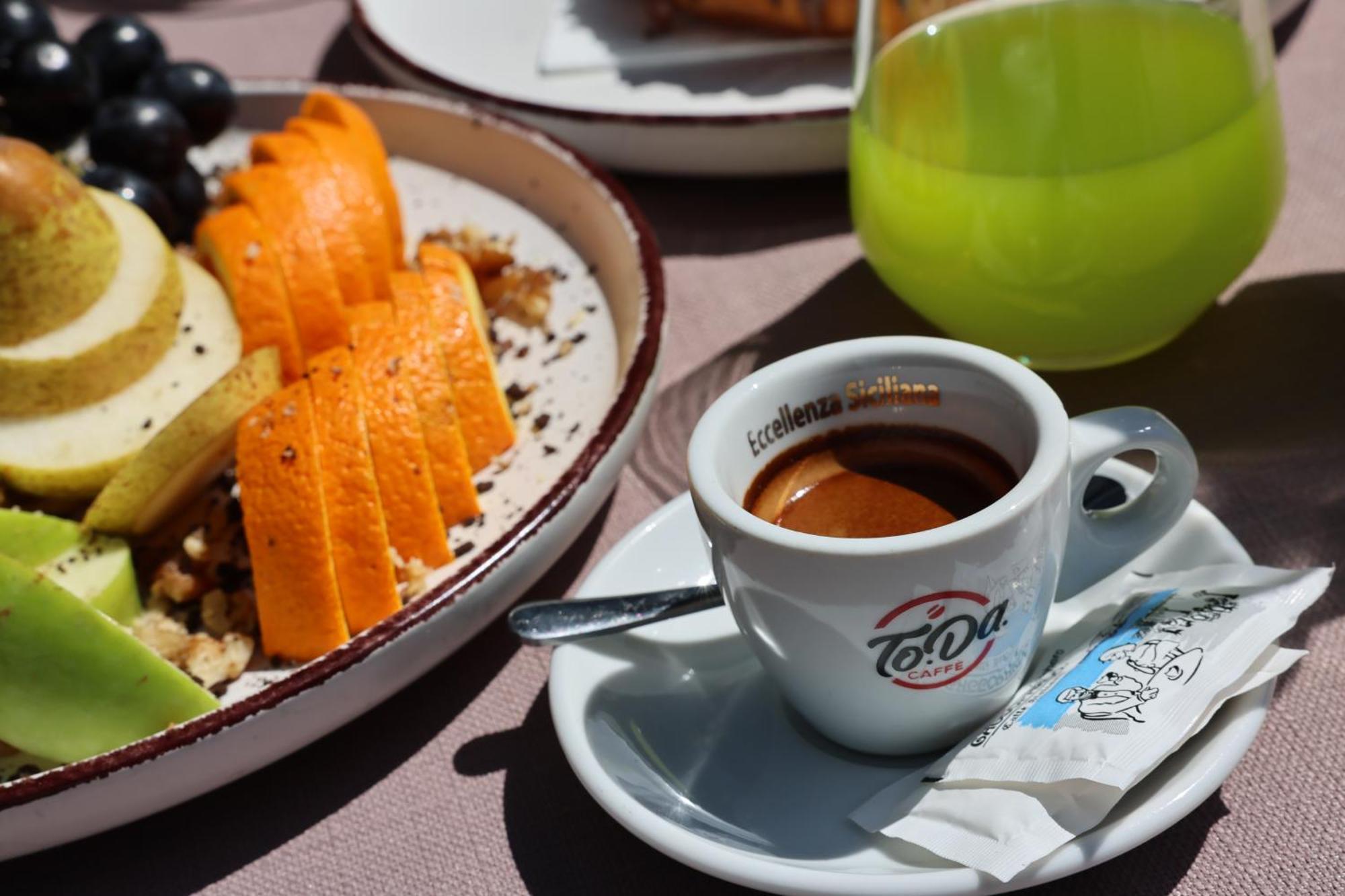Vila Casablanca - Boutique Hotel & Restaurant Шкодер Екстер'єр фото